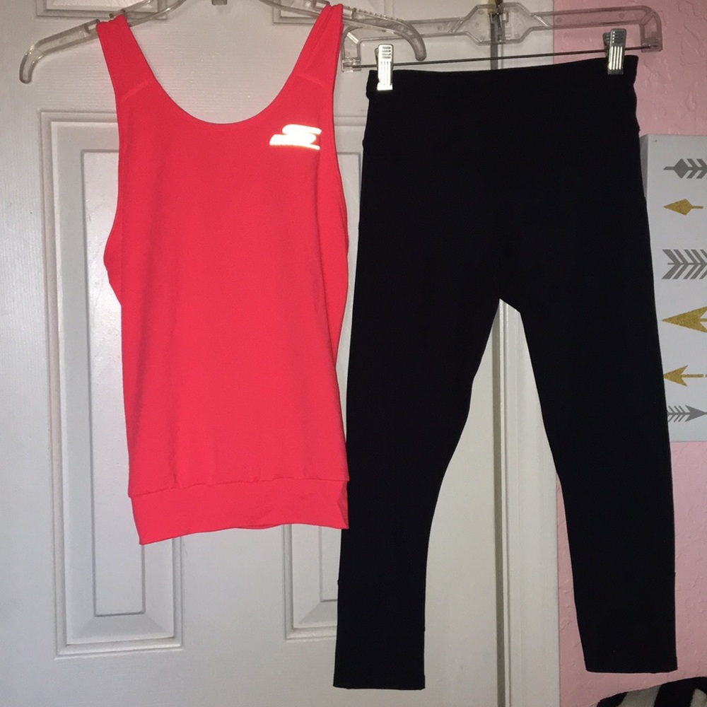 Skechers top leggings || small top and xs legging